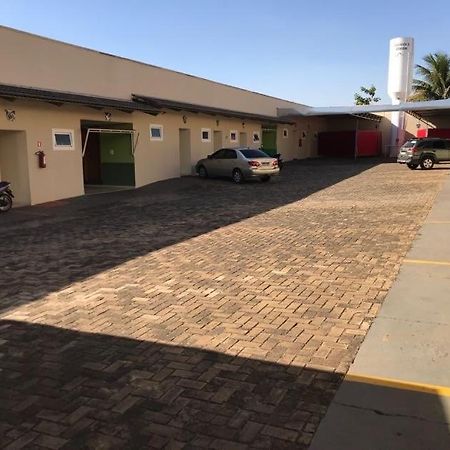 Motel& Hotel Ape Goiania !!! 외부 사진